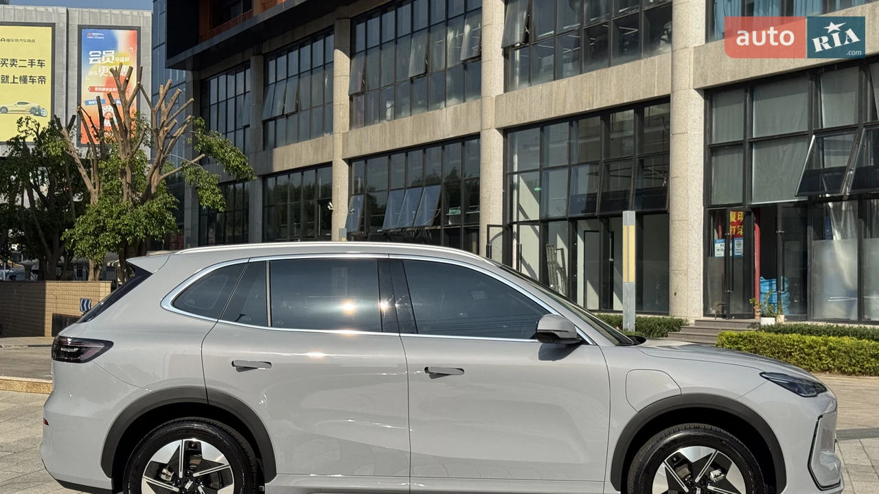 Geely-3