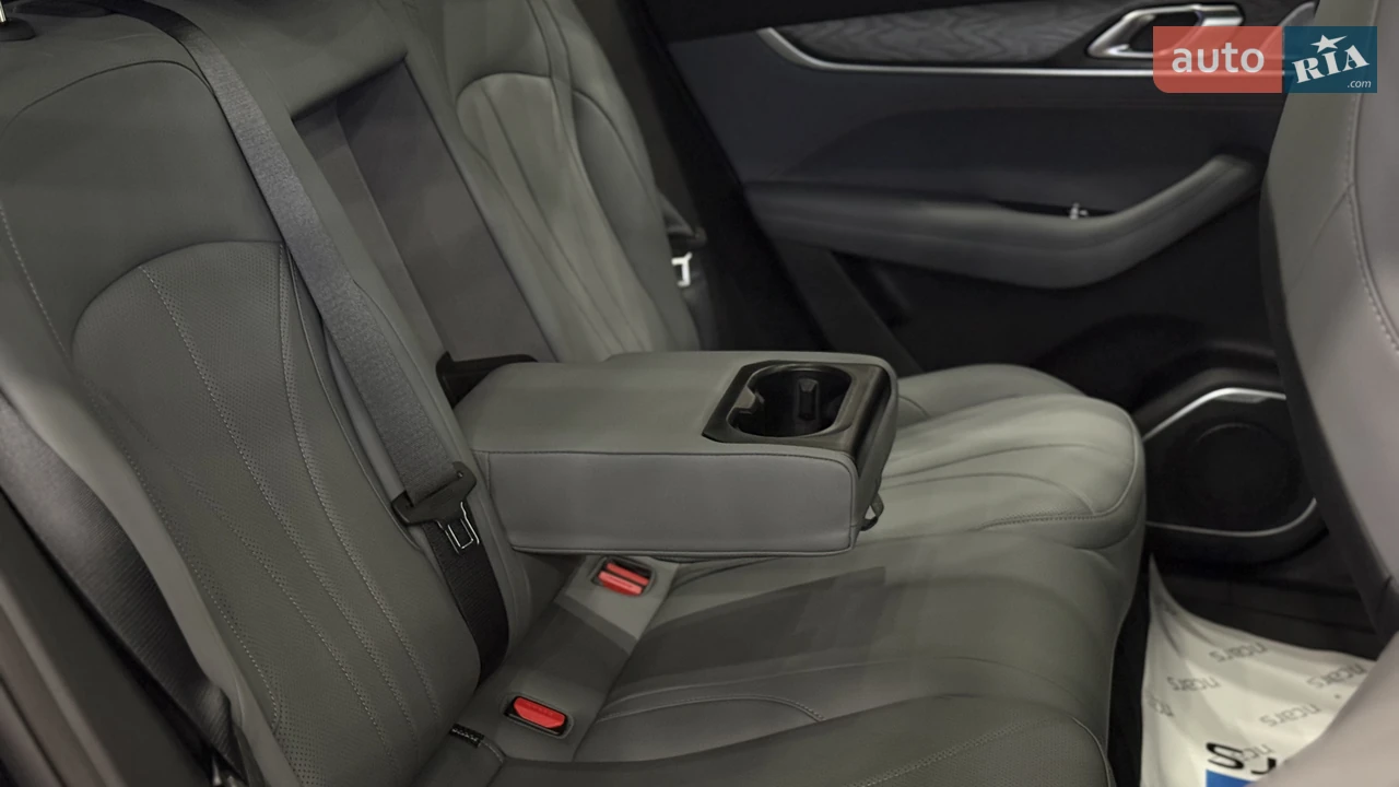 Geely-1