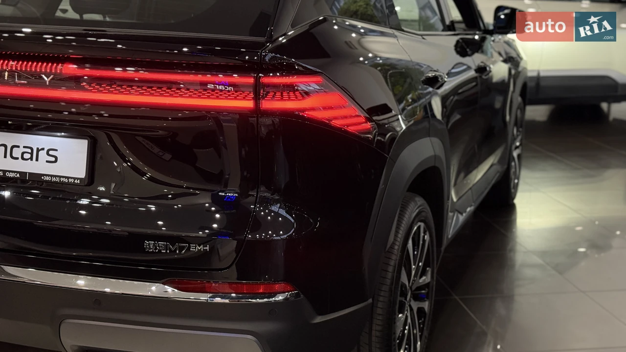 Geely-10