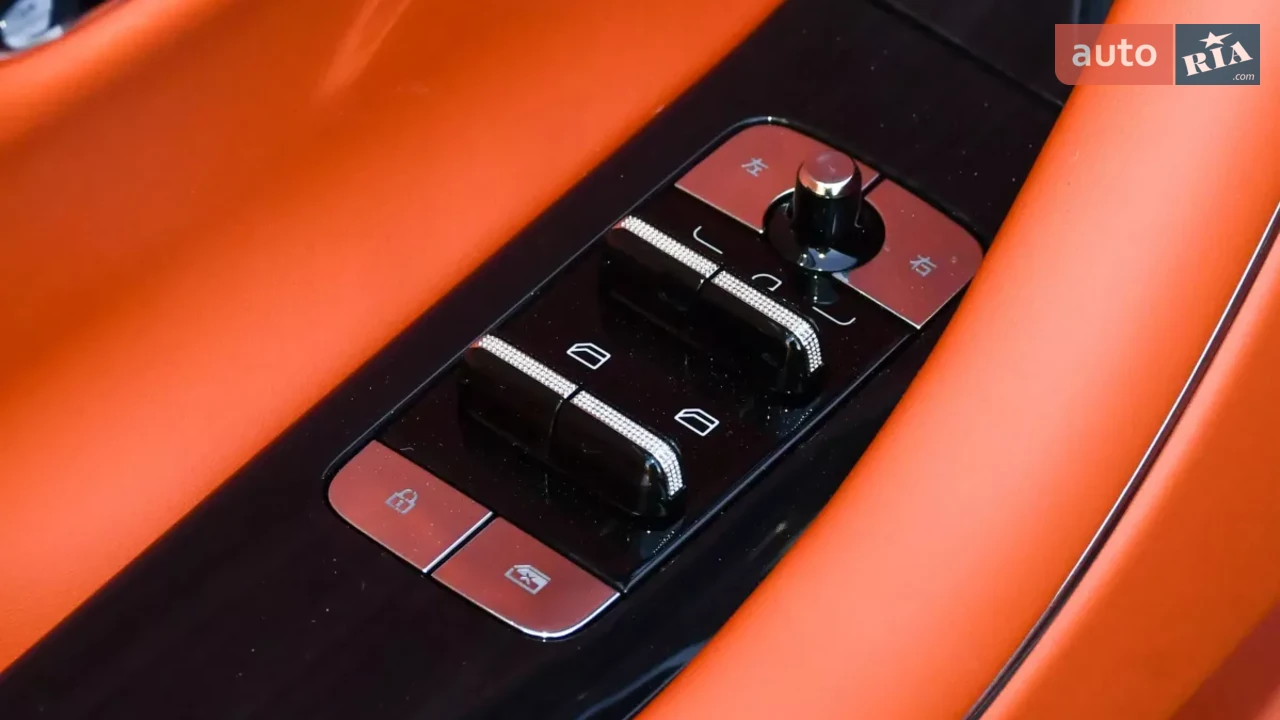 Geely-11