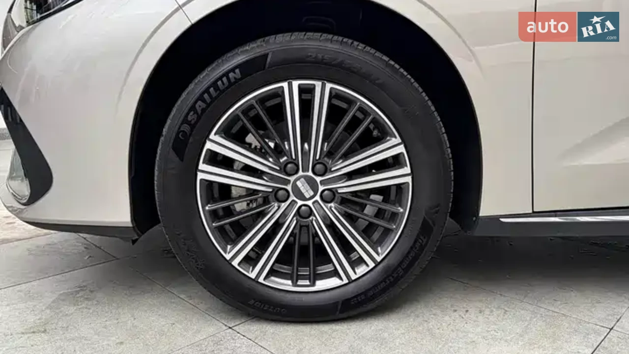 Geely-7