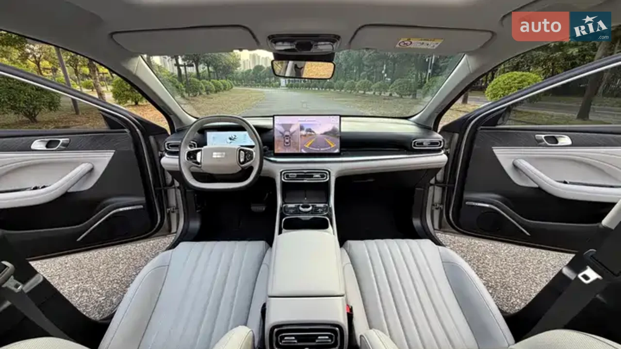 Geely-17