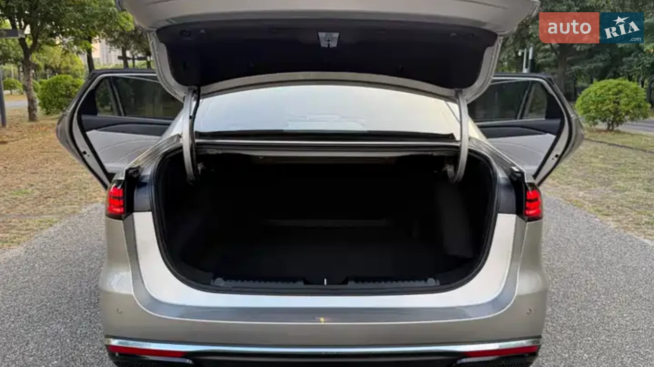 Geely-11
