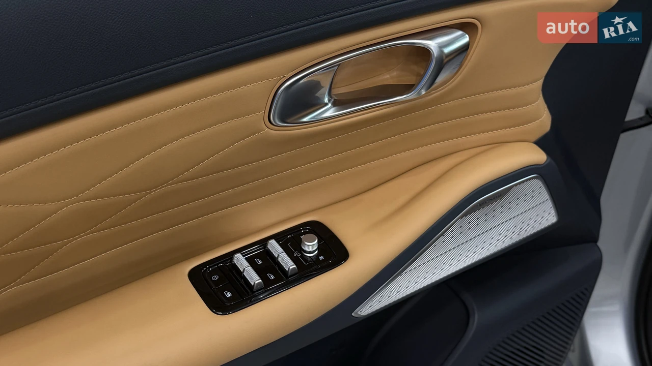 Geely-26