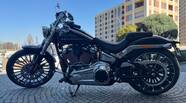 Harley-Davidson Breakout Base