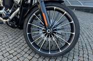 Harley-Davidson Breakout Base