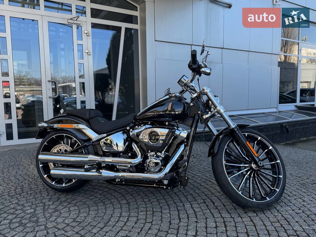 Harley-Davidson Breakout Base