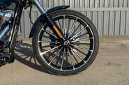 Harley-Davidson Breakout Base