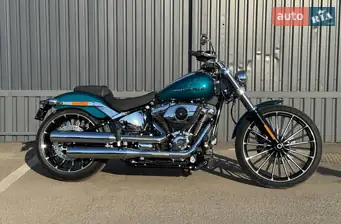 Harley-Davidson Breakout