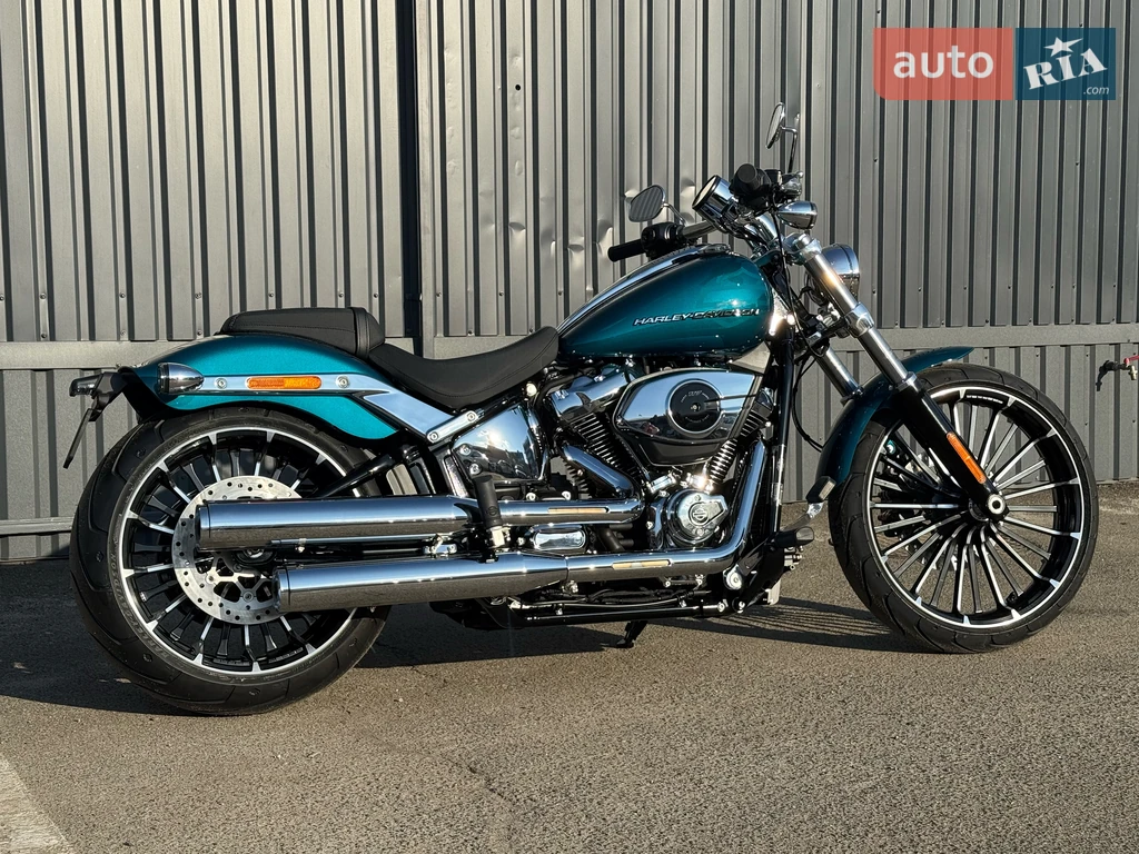 Harley-Davidson Breakout Base