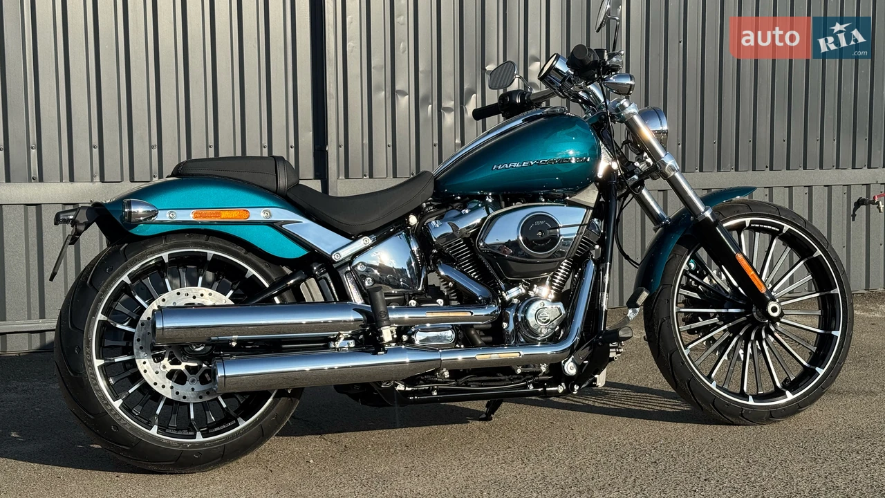 Harley-Davidson Breakout Base