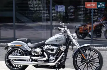 Harley-Davidson Breakout