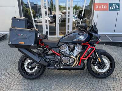 Harley-Davidson CVO Pan America 2025 Base