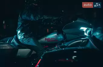 Harley-Davidson CVO Road Glide ST