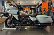 Harley-Davidson CVO Road Glide ST Base