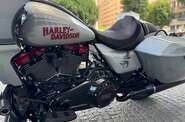 Harley-Davidson CVO Road Glide ST Base