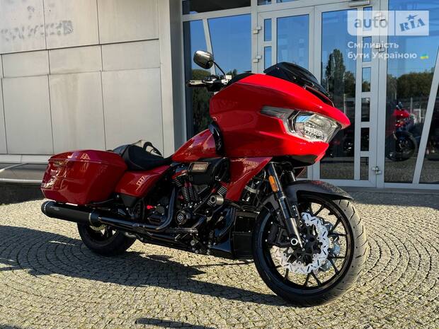 Harley-Davidson CVO Road Glide ST 2025 Harley-Davidson CVO Road Glide ST 2025