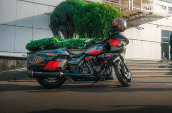 Harley-Davidson CVO Road Glide ST 2025 Base