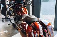 Harley-Davidson CVO Street Glide Base