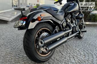 Harley-Davidson Low Rider	 2024 Base