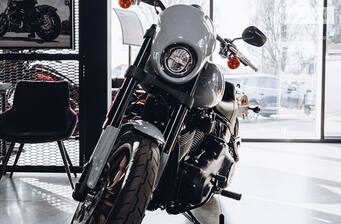 Harley-Davidson Low Rider	 1923 S 2024