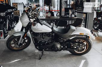 Harley-Davidson Low Rider	 2024 Base