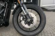 Harley-Davidson Low Rider	 Base