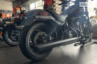 Harley-Davidson Low Rider	 2025 Base