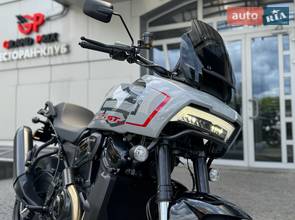 Harley-Davidson Pan America ST