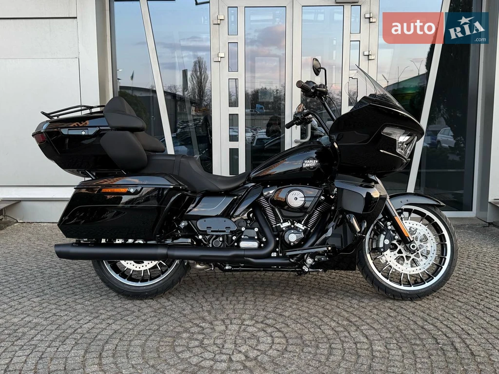 Harley-Davidson Road Glide Limited Base