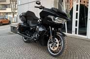 Harley-Davidson Road Glide Limited Base