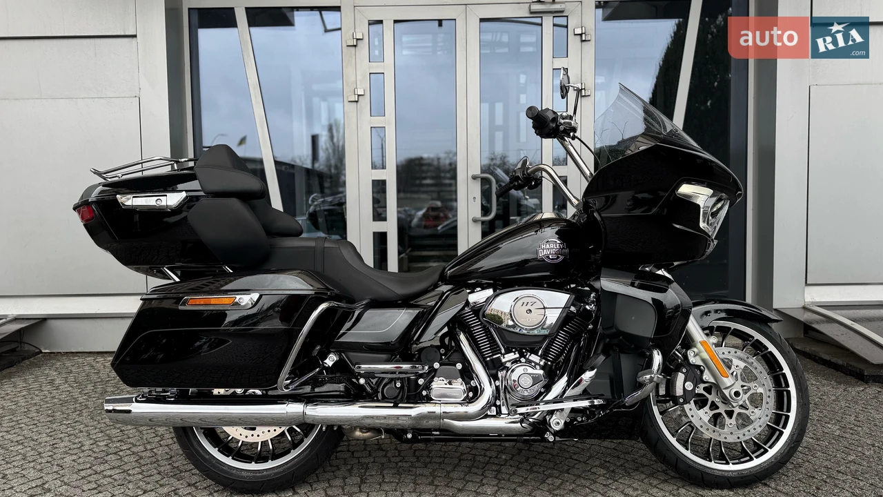 Harley-Davidson Road Glide Limited Base