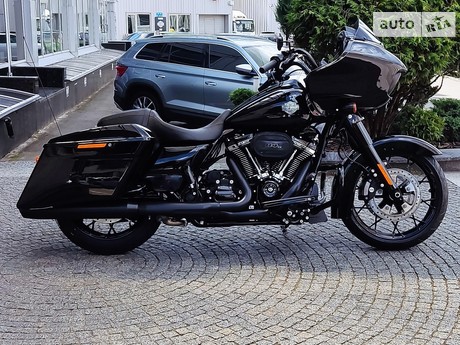 Harley-Davidson Road Glide 2023