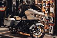 Harley-Davidson Road Glide Base