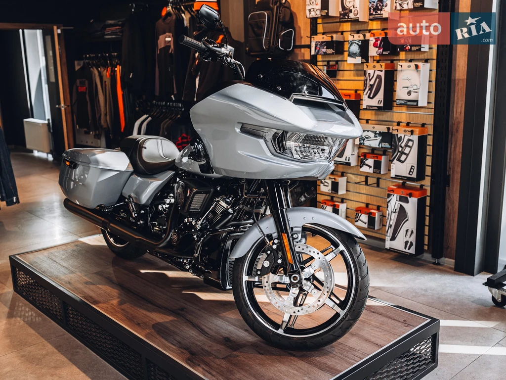 Harley-Davidson Road Glide Base