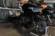 Harley-Davidson Road Glide Harley-Davidson Road Glide Base