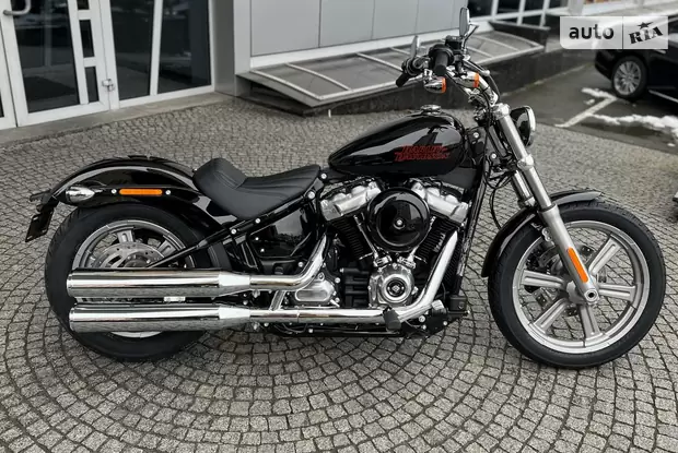 Harley-Davidson Softail Standard Base