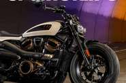 Harley-Davidson Sportster Base