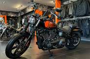 Harley-Davidson Street Bob Base
