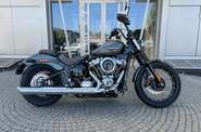 Harley-Davidson Street Bob Base