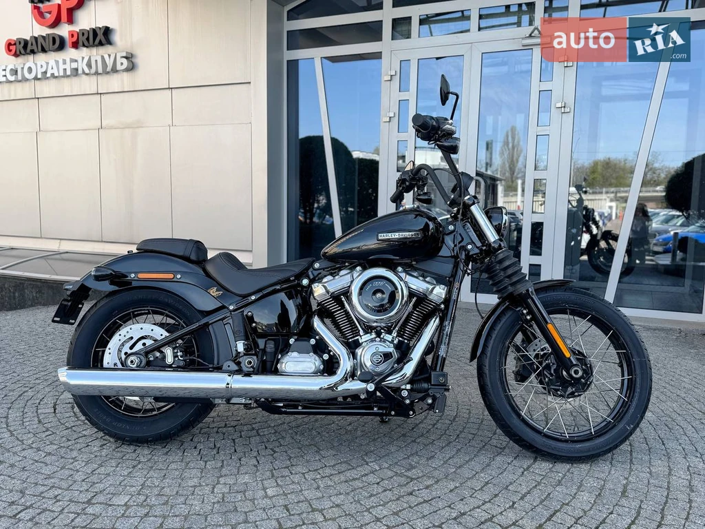 Harley-Davidson Street Bob Base