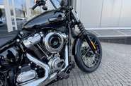 Harley-Davidson Street Bob Base
