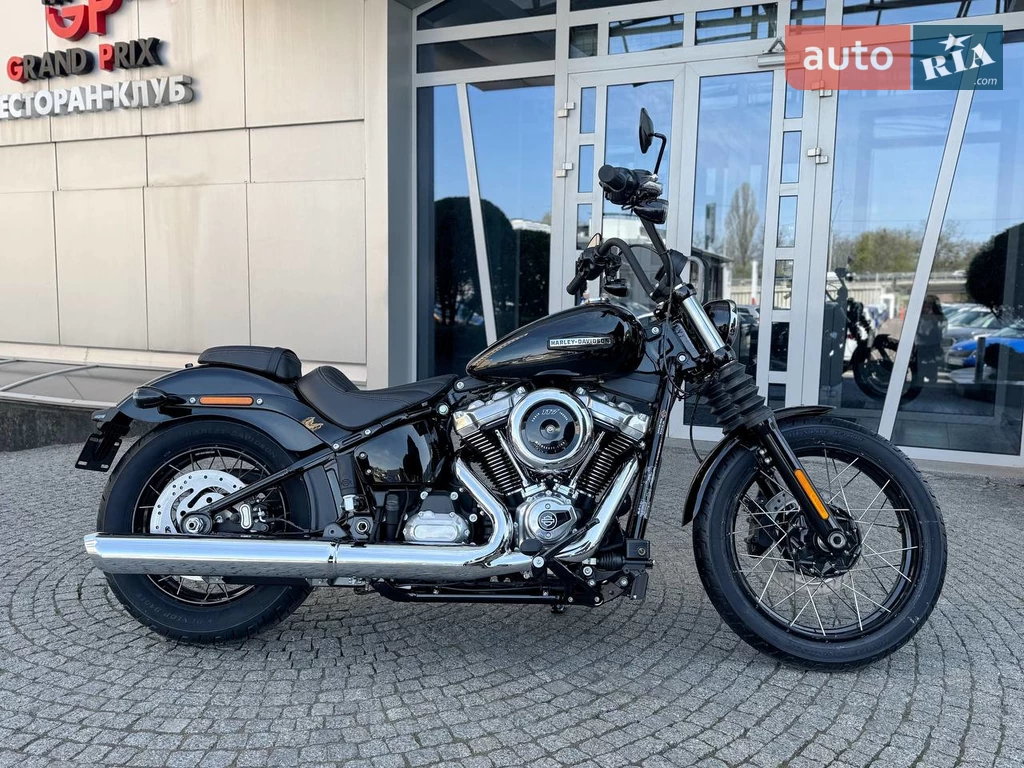 Harley-Davidson Street Bob Base