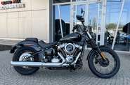 Harley-Davidson Street Bob Base