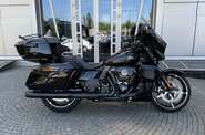 Harley-Davidson Street Glide Ultra Base