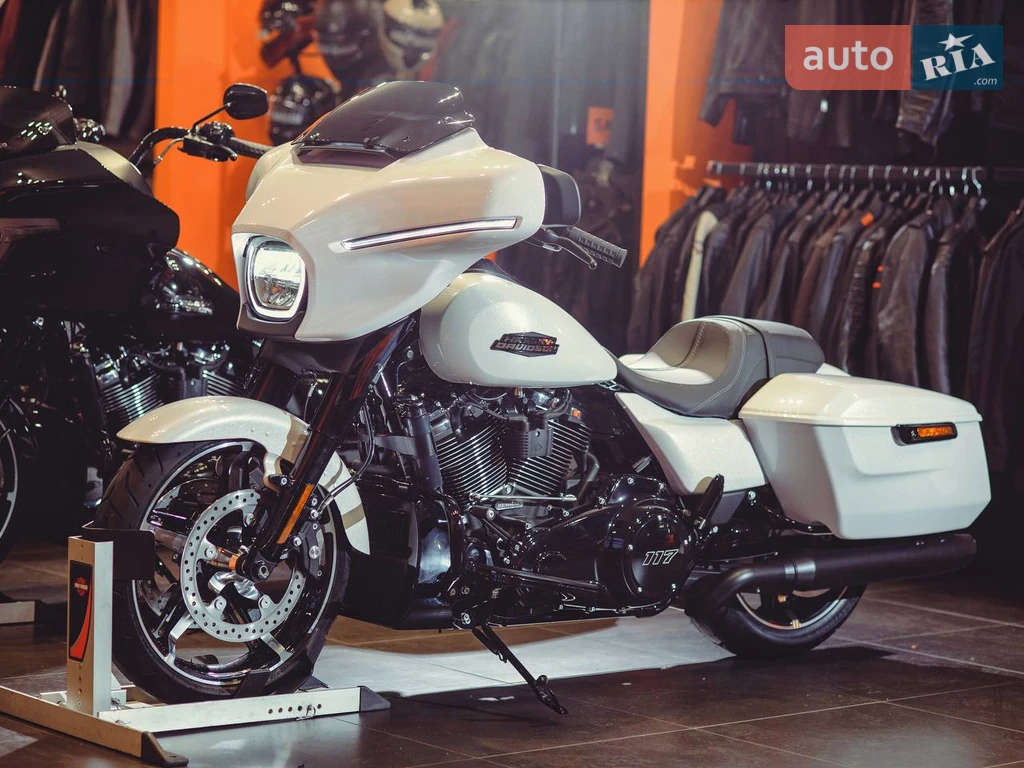 Harley-Davidson Street Glide Base