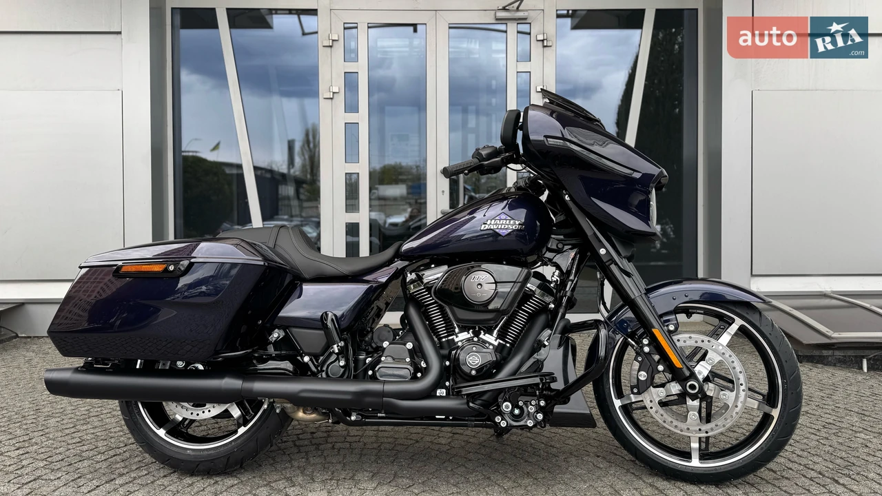 Harley-Davidson Street Glide Base
