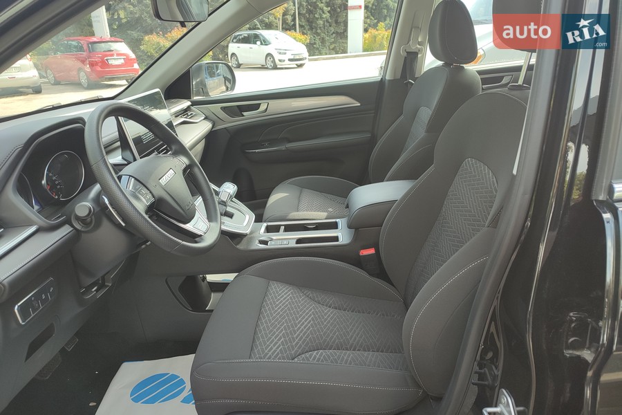 Haval M6 - фото 12