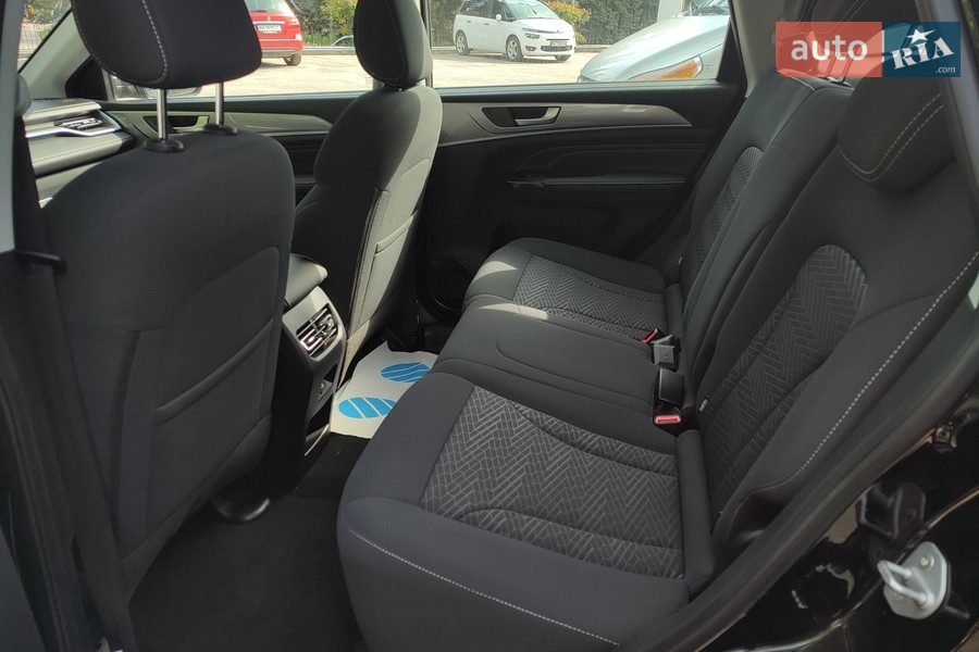 Haval M6 - фото 19