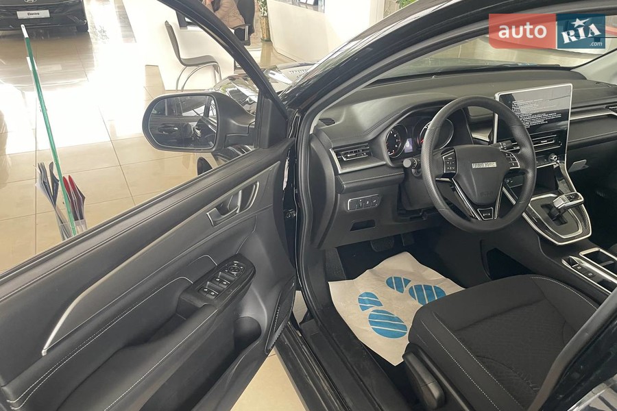 Haval M6 - фото 8